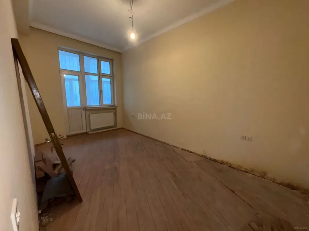 Satılır 3 otaqlı mənzil 100 m²