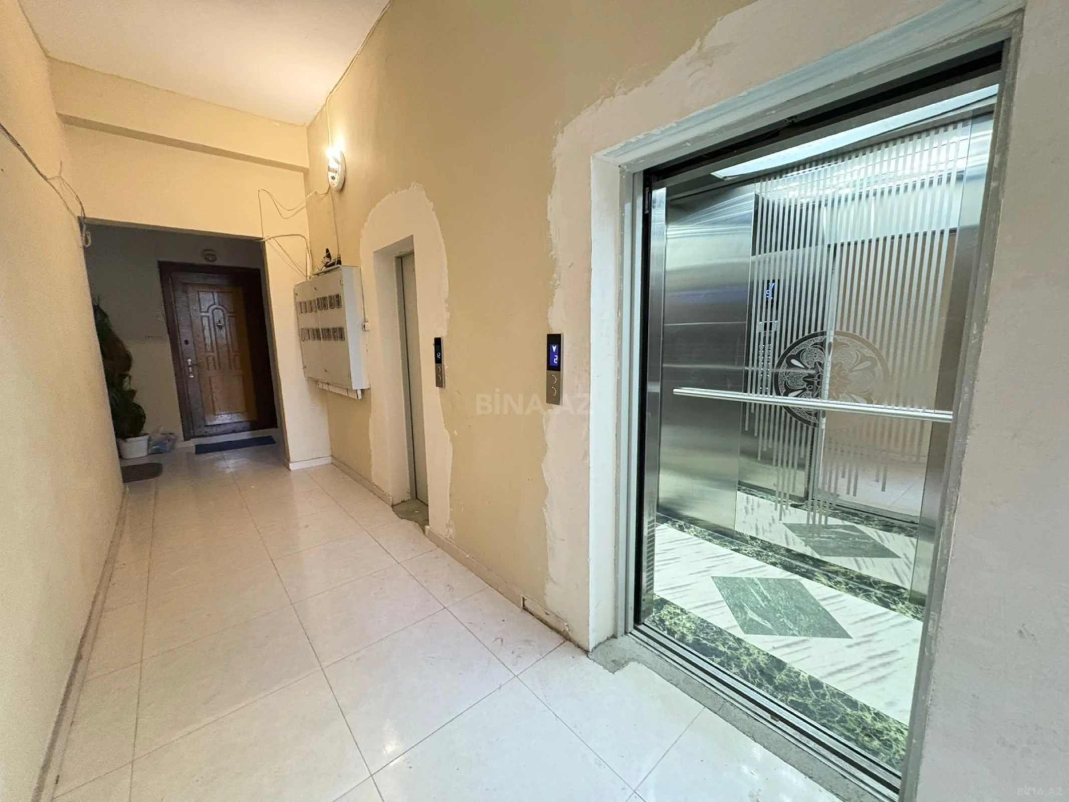 Satılır 3 otaqlı mənzil 100 m²