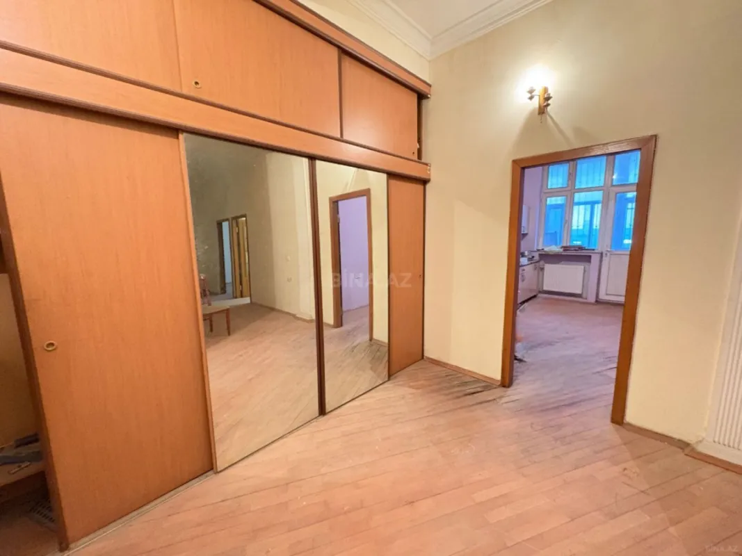 Satılır 3 otaqlı mənzil 100 m²