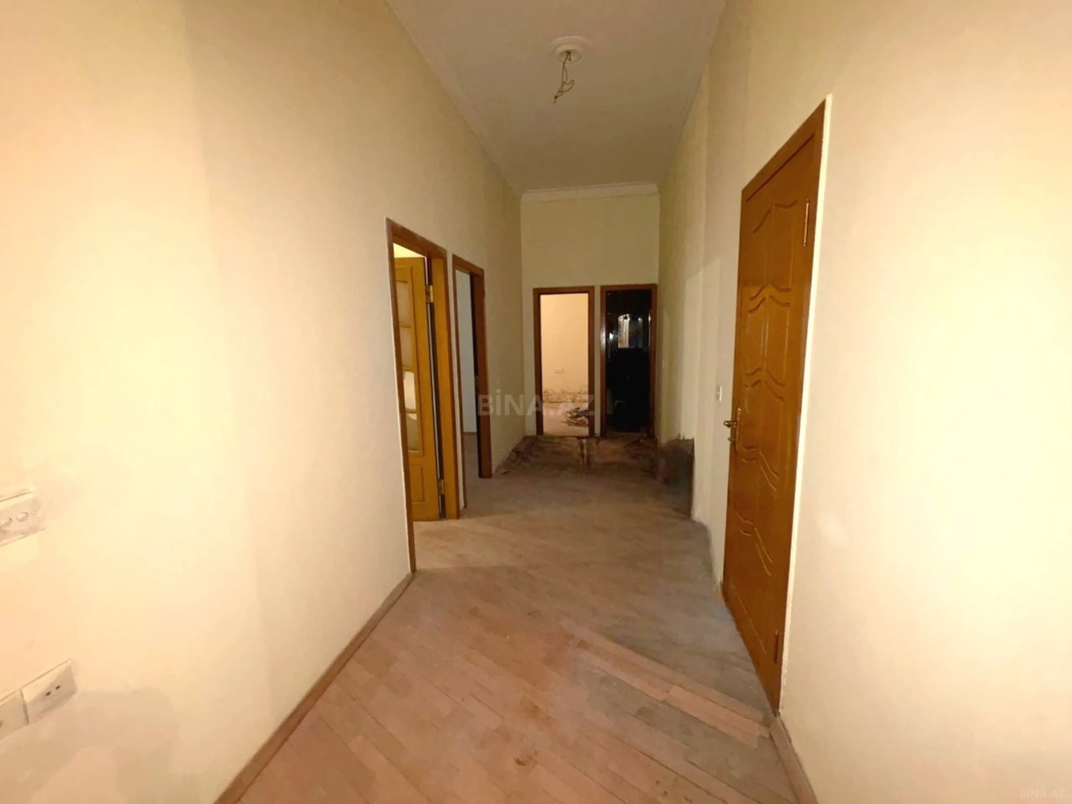 Satılır 3 otaqlı mənzil 100 m²