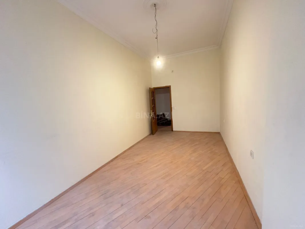 Satılır 3 otaqlı mənzil 100 m²