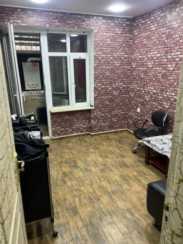 Kirayə verilir obyekt 75 m²