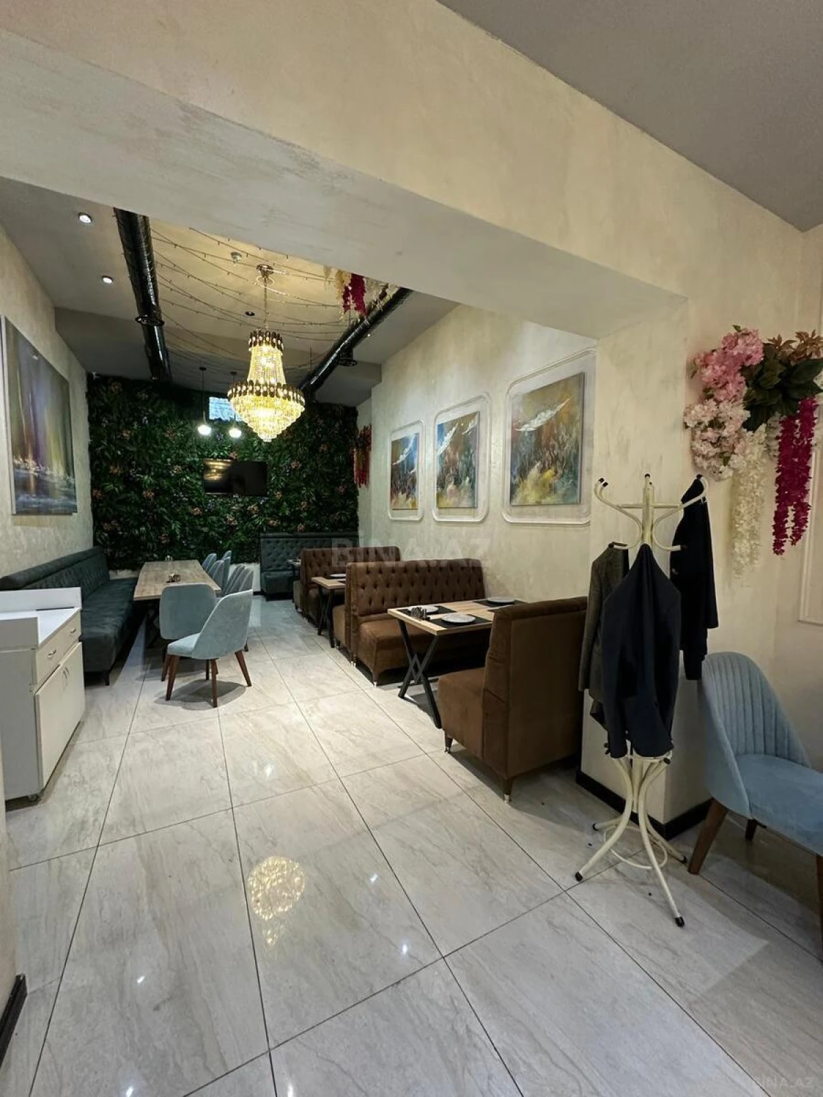 Kirayə verilir obyekt 400 m²