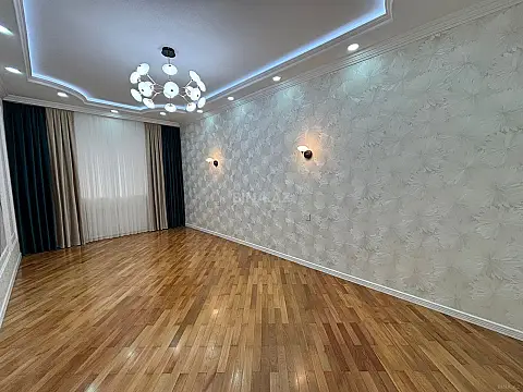 Satılır 3 otaqlı mənzil 95 m²