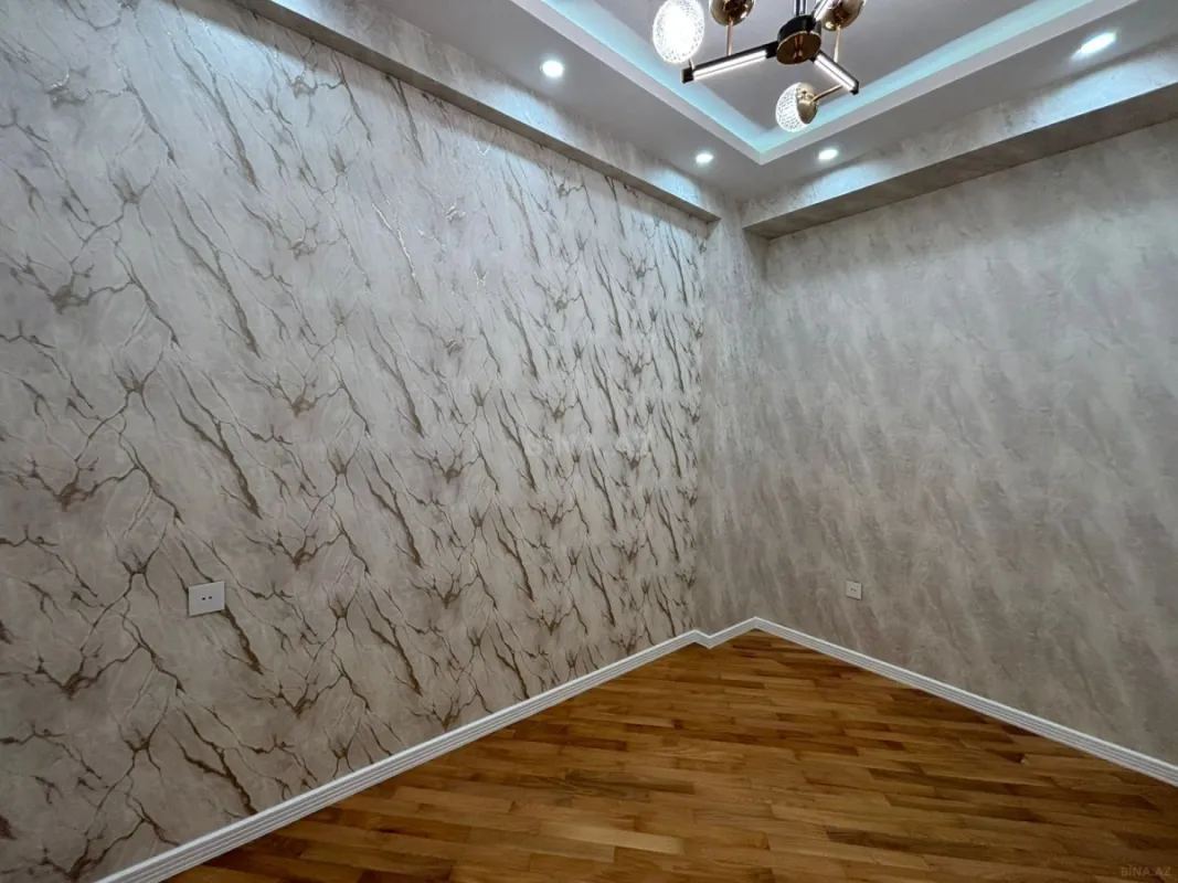 Satılır 3 otaqlı mənzil 95 m²