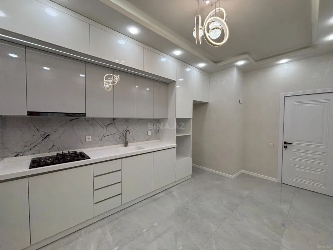Satılır 3 otaqlı mənzil 95 m²