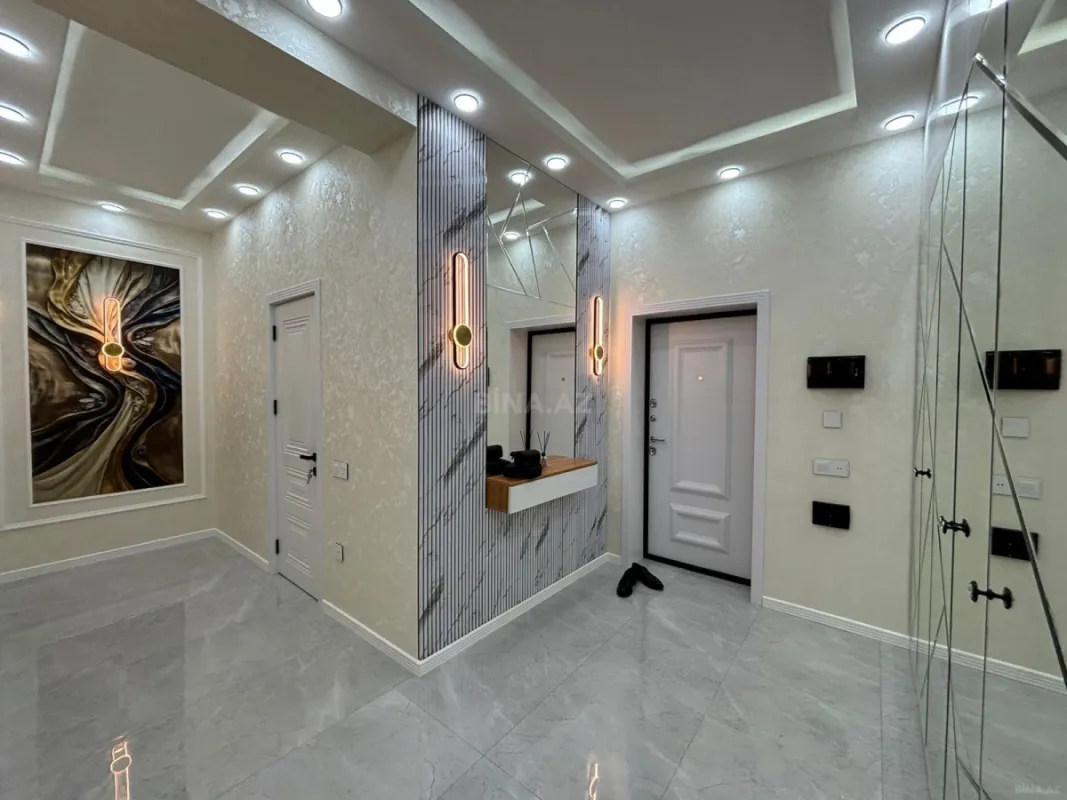 Satılır 3 otaqlı mənzil 95 m²