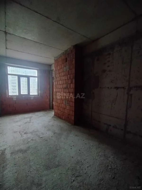 Satılır 3 otaqlı mənzil 113 m²