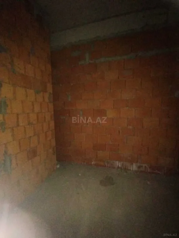 Satılır 3 otaqlı mənzil 113 m²