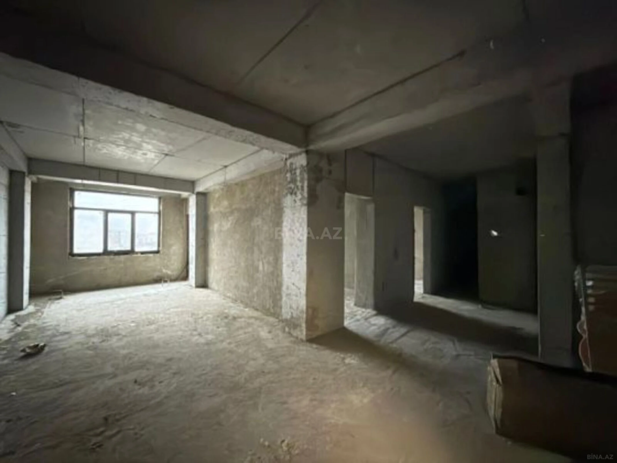 Satılır 2 otaqlı mənzil 100 m²