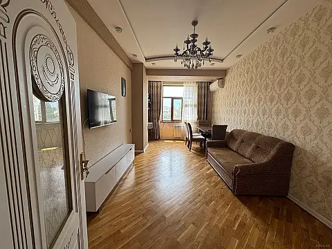 Kirayə verilir 2 otaqlı mənzil 65 m² — Bakı 2 otaq 65.00 m²