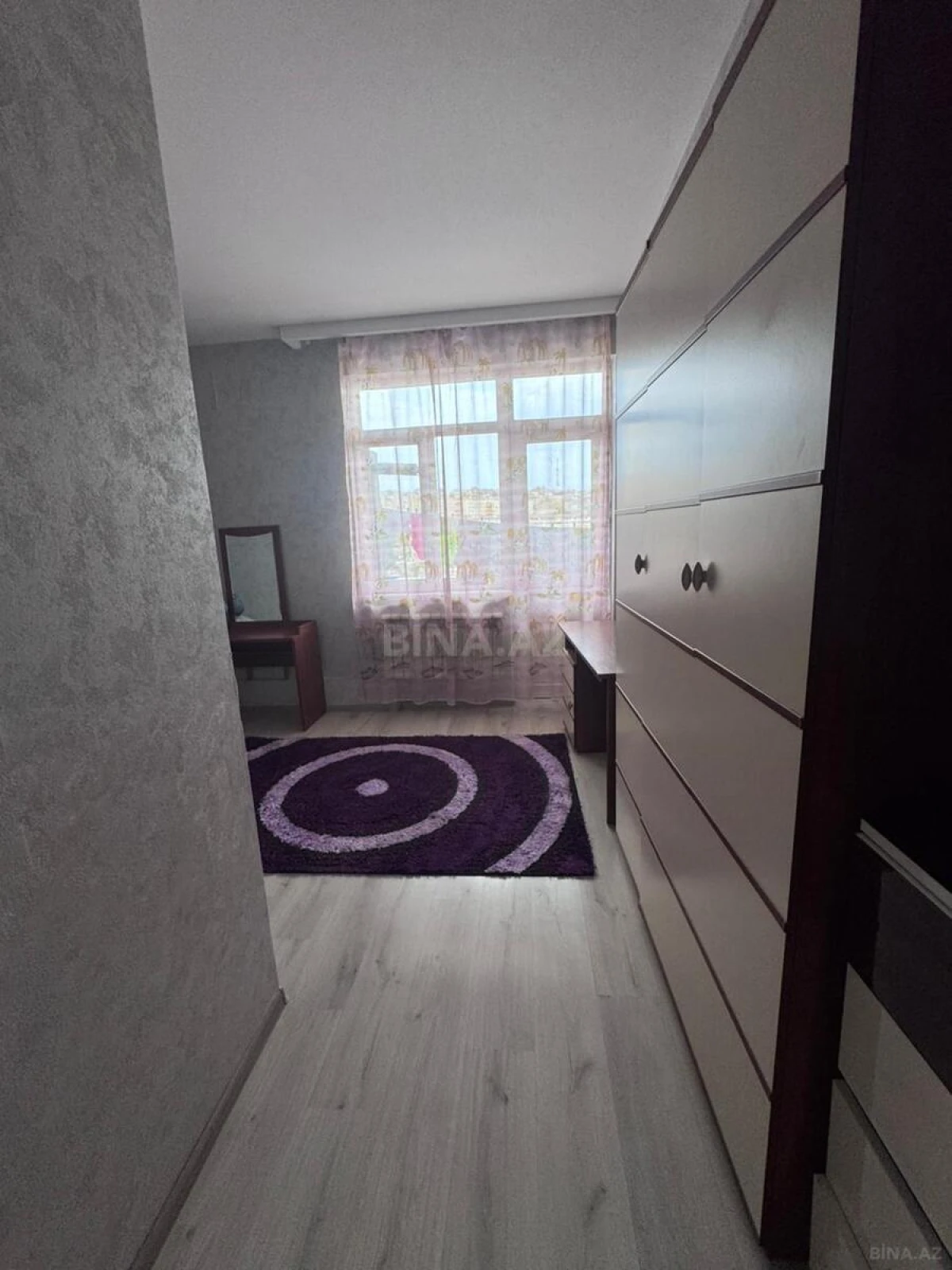 Kirayə verilir 3 otaqlı mənzil 120 m²