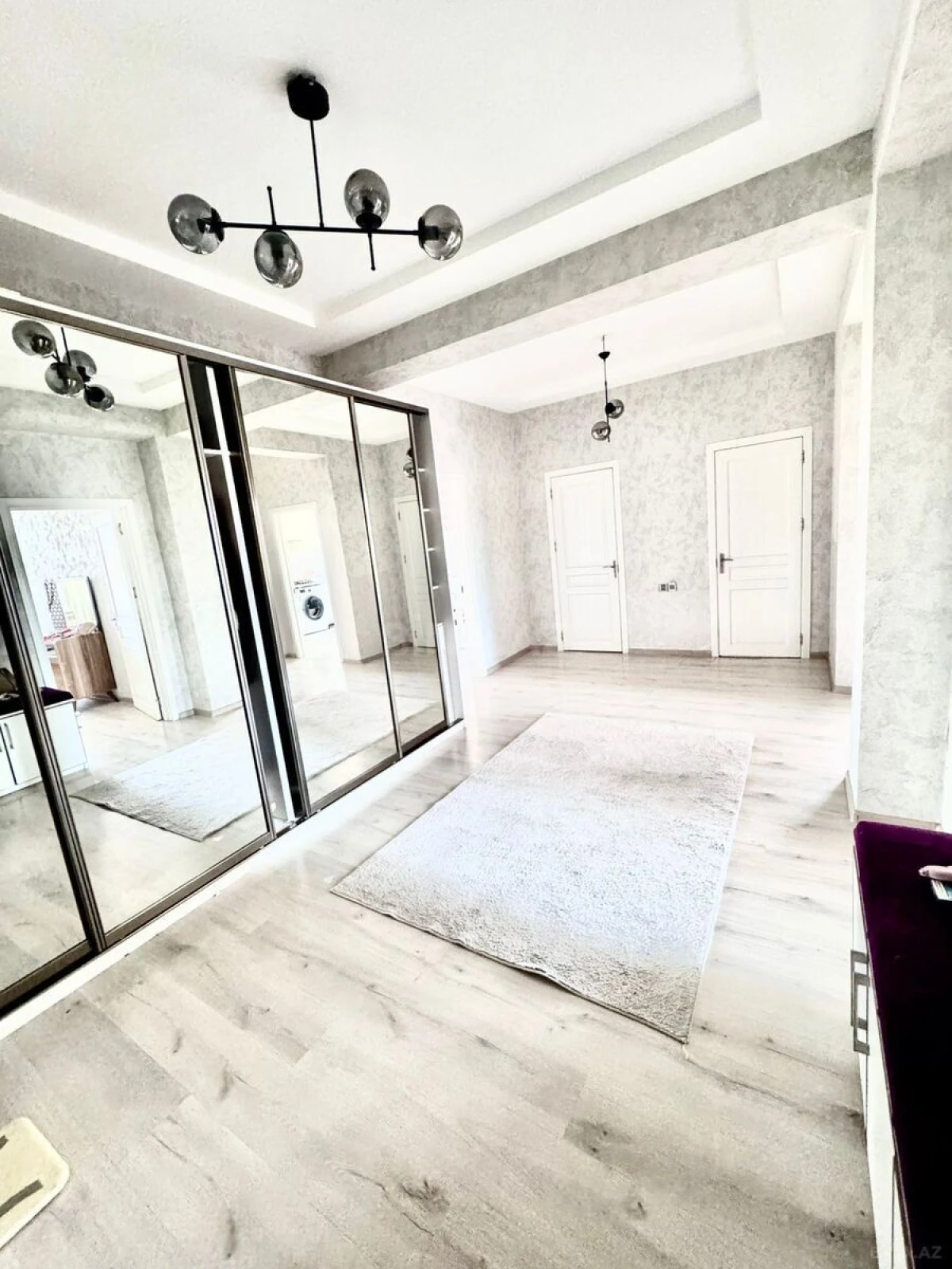 Kirayə verilir 3 otaqlı mənzil 120 m²