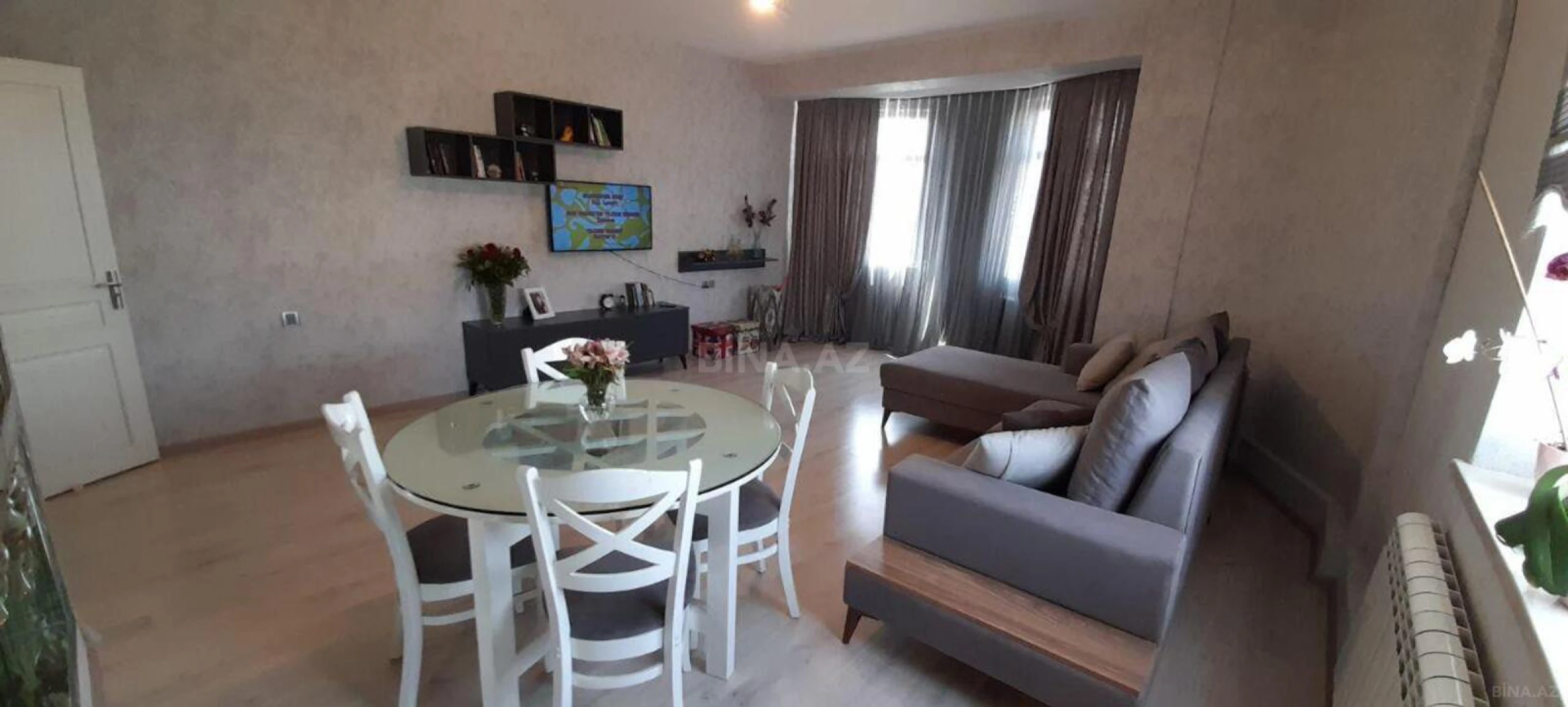 Kirayə verilir 3 otaqlı mənzil 120 m²