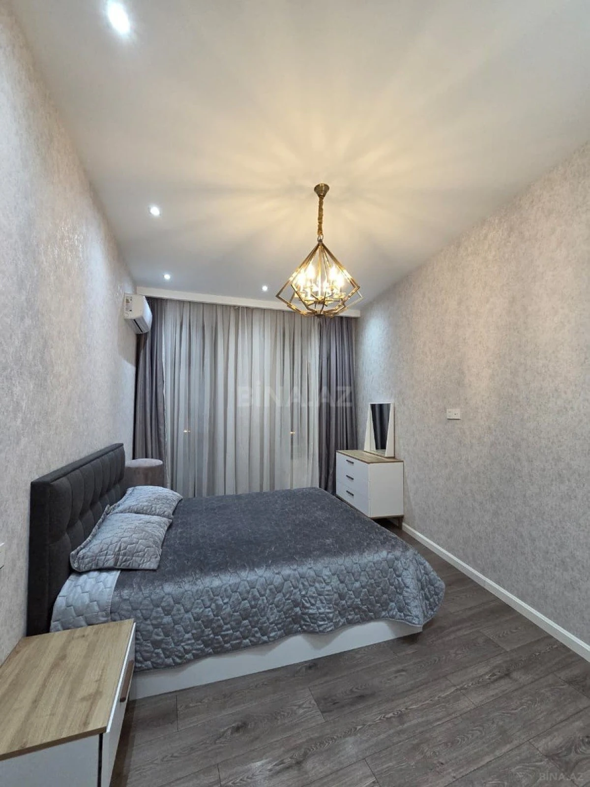 Kirayə verilir 3 otaqlı mənzil 110 m²