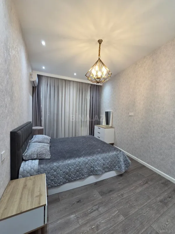 Kirayə verilir 3 otaqlı mənzil 110 m²