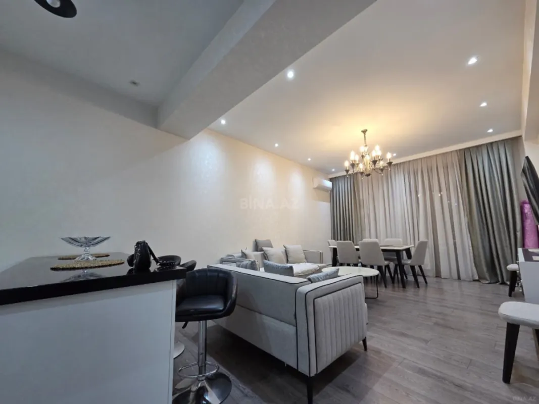 Kirayə verilir 3 otaqlı mənzil 110 m²
