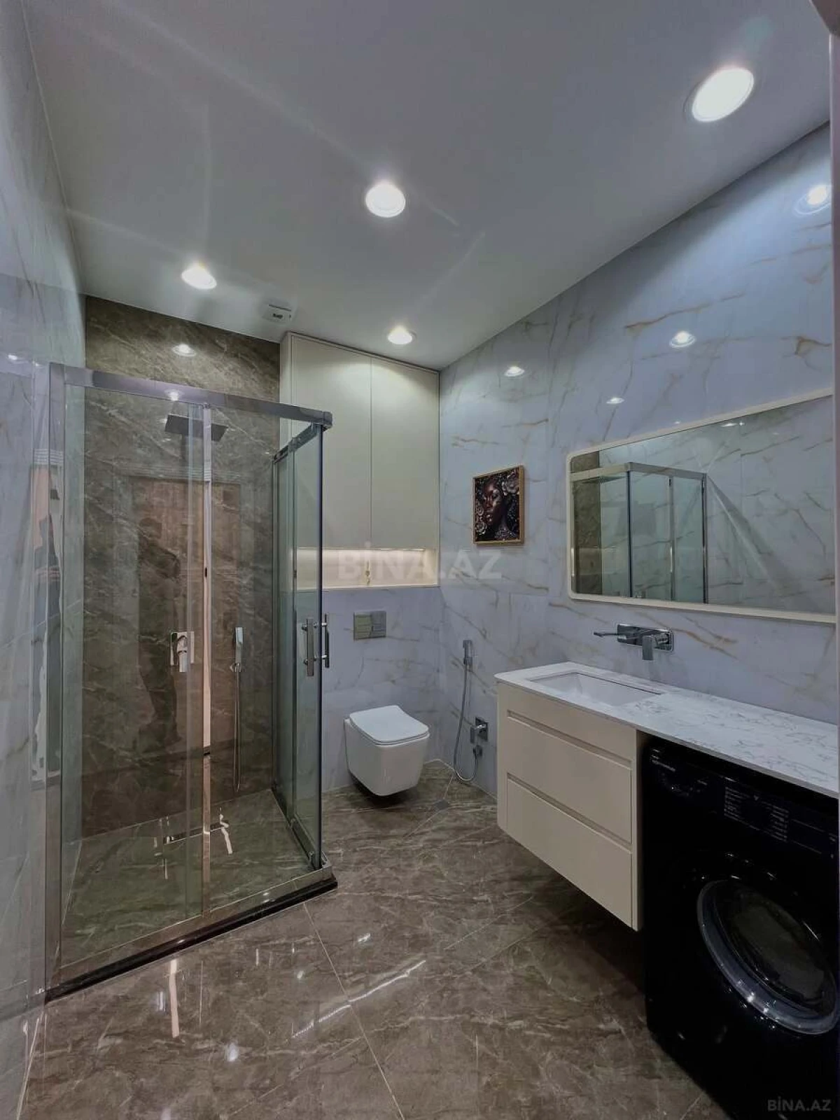 Kirayə verilir 2 otaqlı mənzil 70 m²