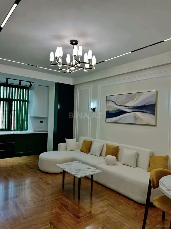 Kirayə verilir 2 otaqlı mənzil 70 m²