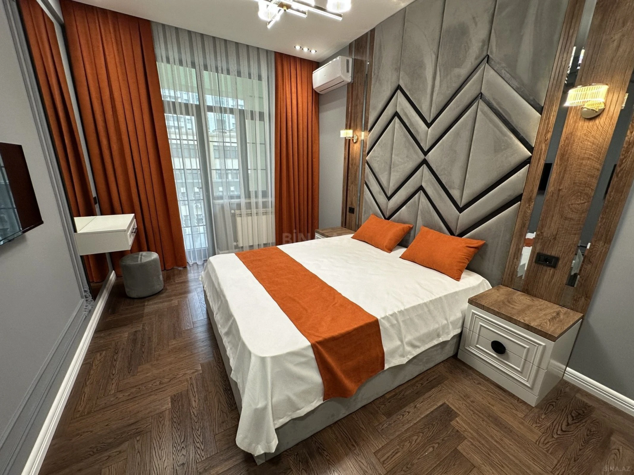 Satılır 2 otaqlı mənzil 86 m²