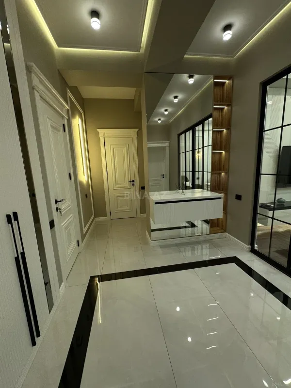 Satılır 2 otaqlı mənzil 86 m²