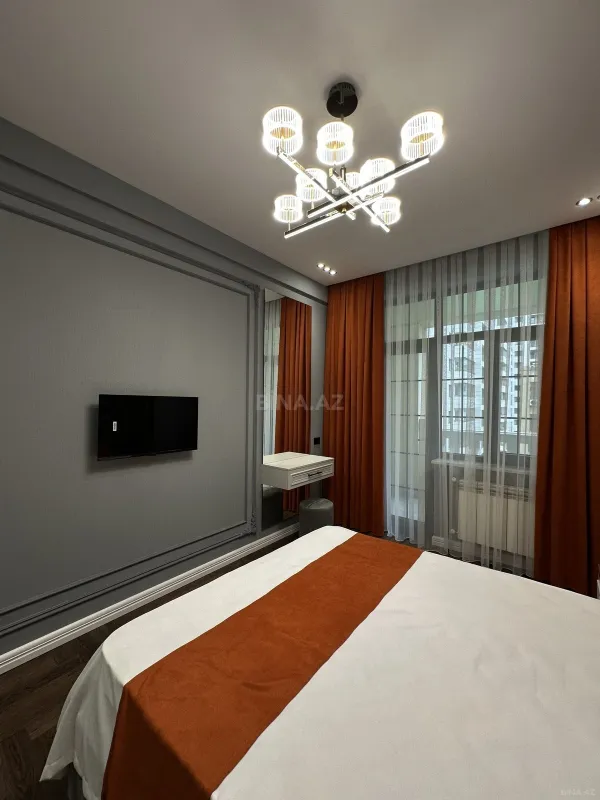 Satılır 2 otaqlı mənzil 86 m²