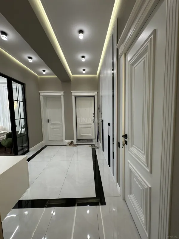 Satılır 2 otaqlı mənzil 86 m²