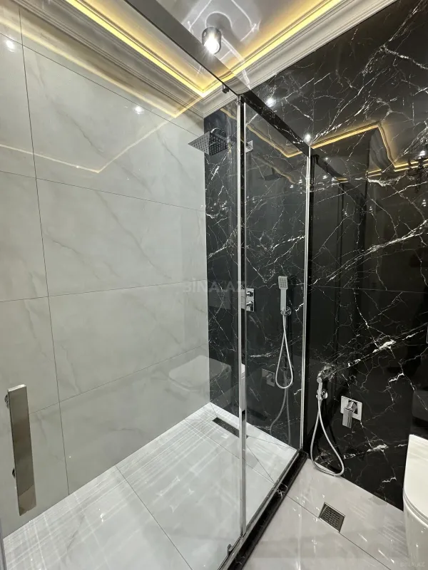 Satılır 2 otaqlı mənzil 86 m²