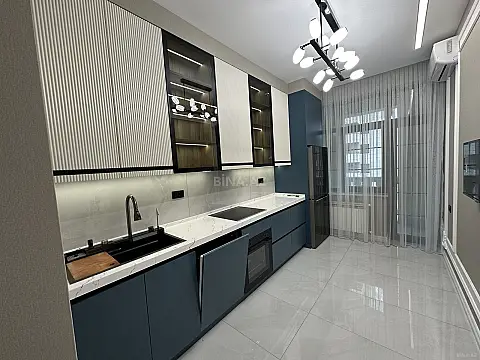 Satılır 2 otaqlı mənzil 86 m²
