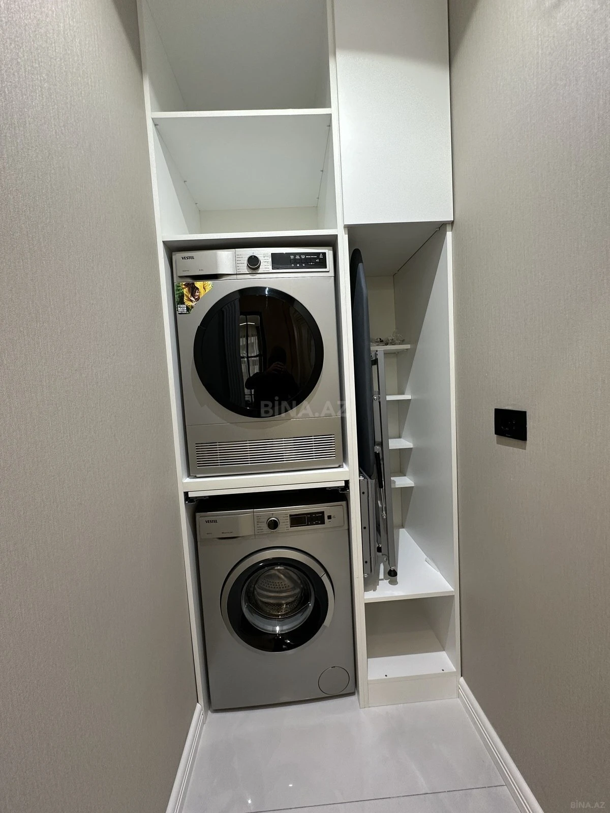 Satılır 2 otaqlı mənzil 86 m²