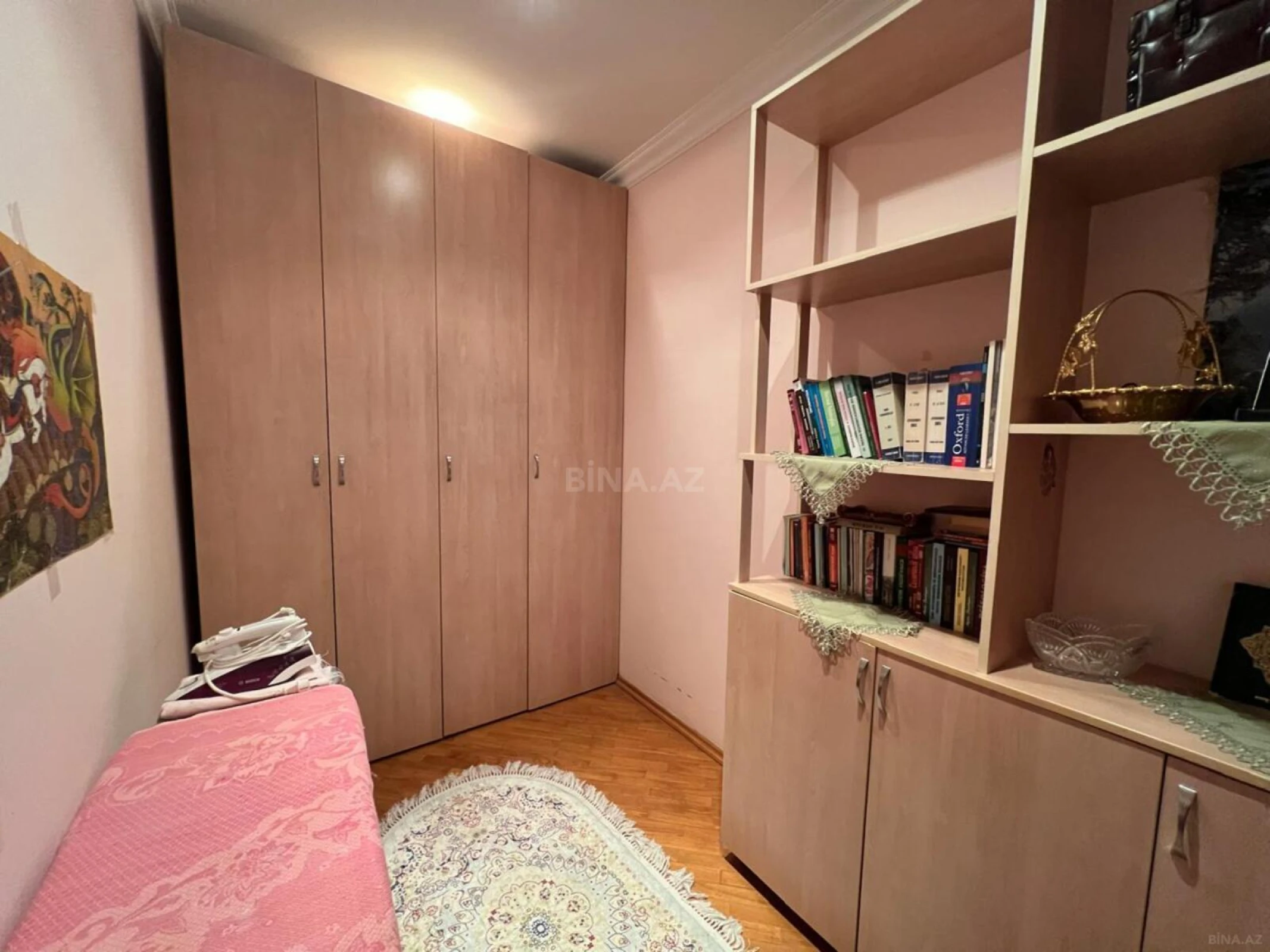 Satılır 4 otaqlı mənzil 165 m²