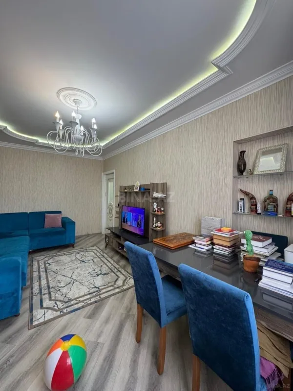 Satılır 2 otaqlı mənzil 65 m²