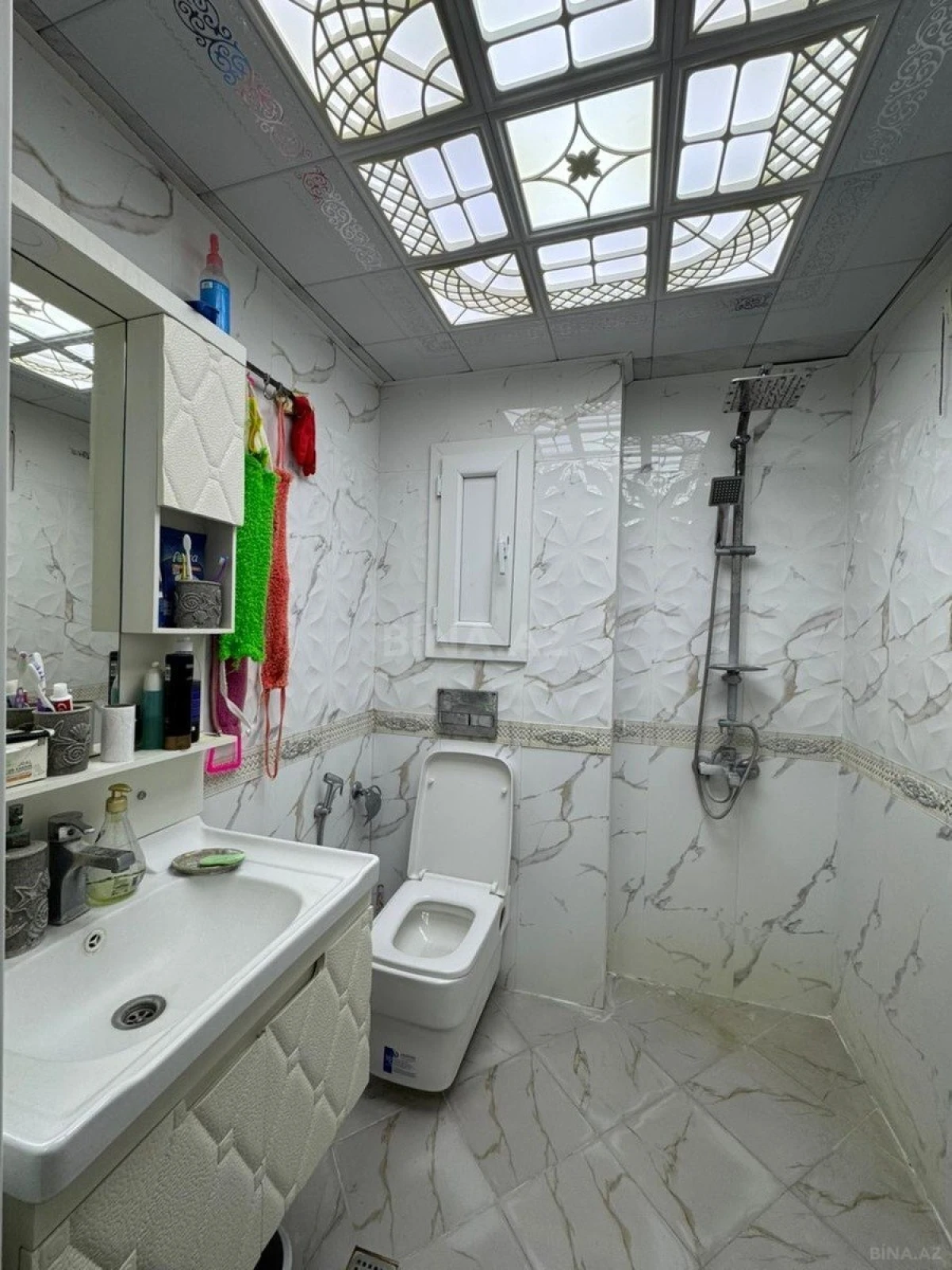 Satılır 2 otaqlı mənzil 65 m²