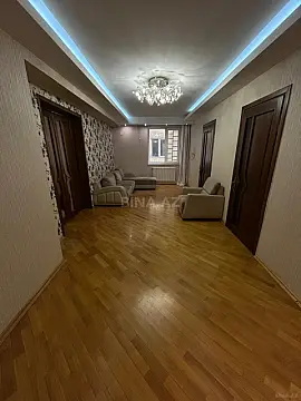 Satılır 3 otaqlı mənzil 82 m² — Bakı, İnşaatçılar 3 otaq 82.00 m²