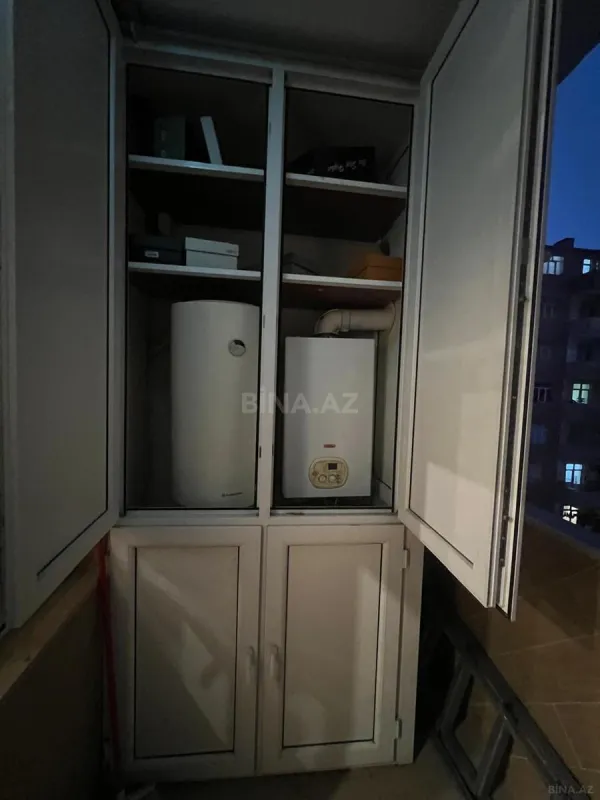 Satılır 3 otaqlı mənzil 142 m²