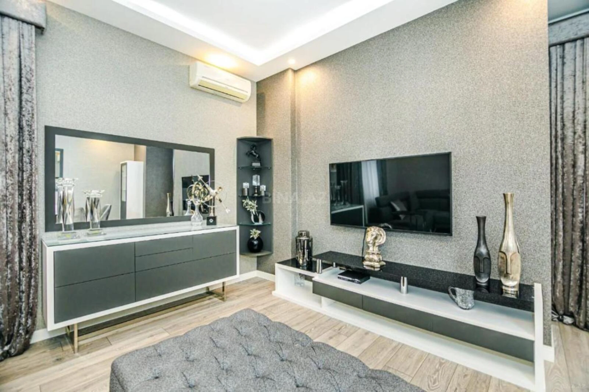 Kirayə verilir 3 otaqlı mənzil 128 m²
