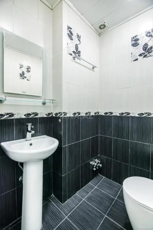 Kirayə verilir 3 otaqlı mənzil 128 m²