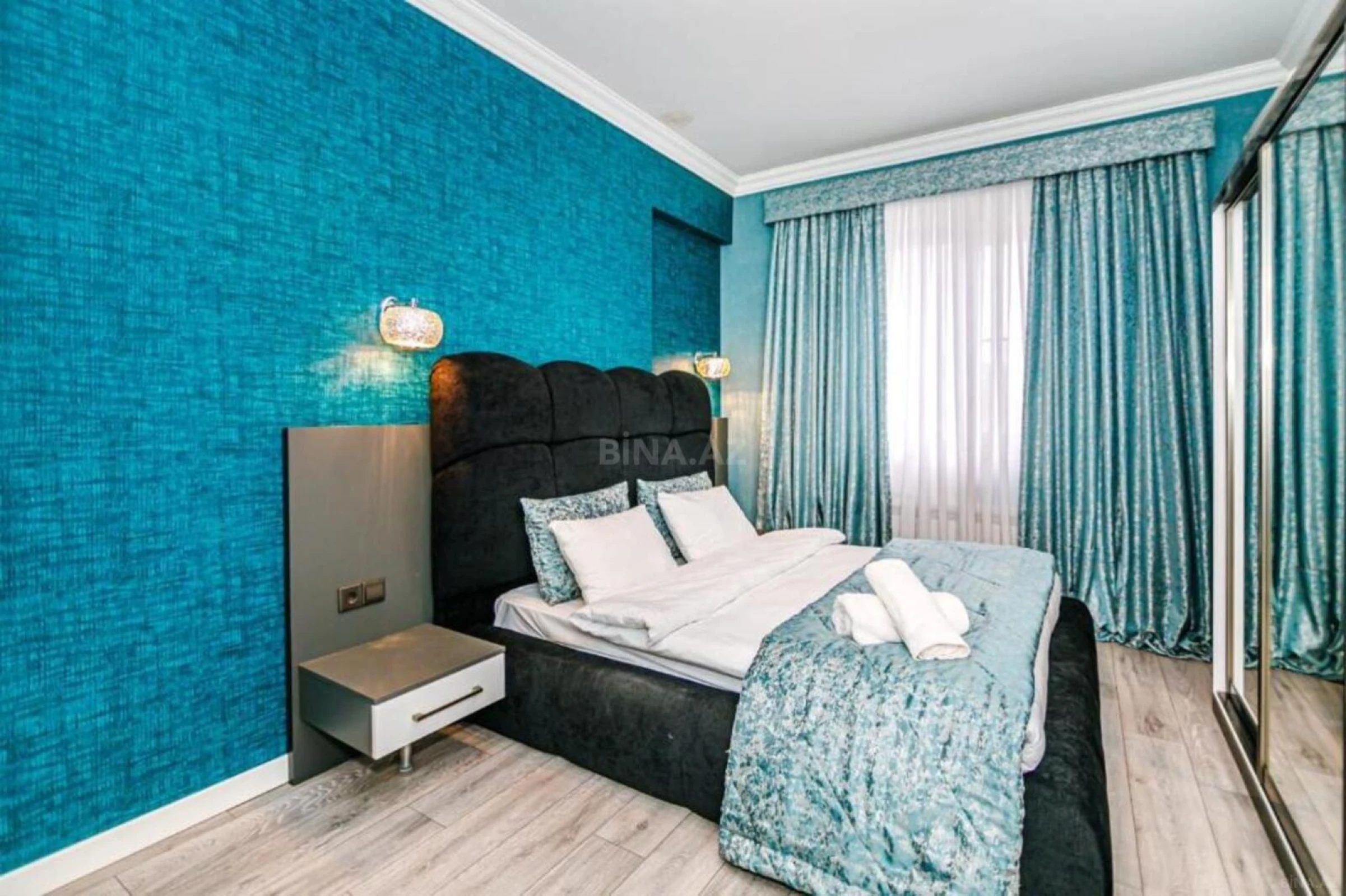 Kirayə verilir 3 otaqlı mənzil 128 m²