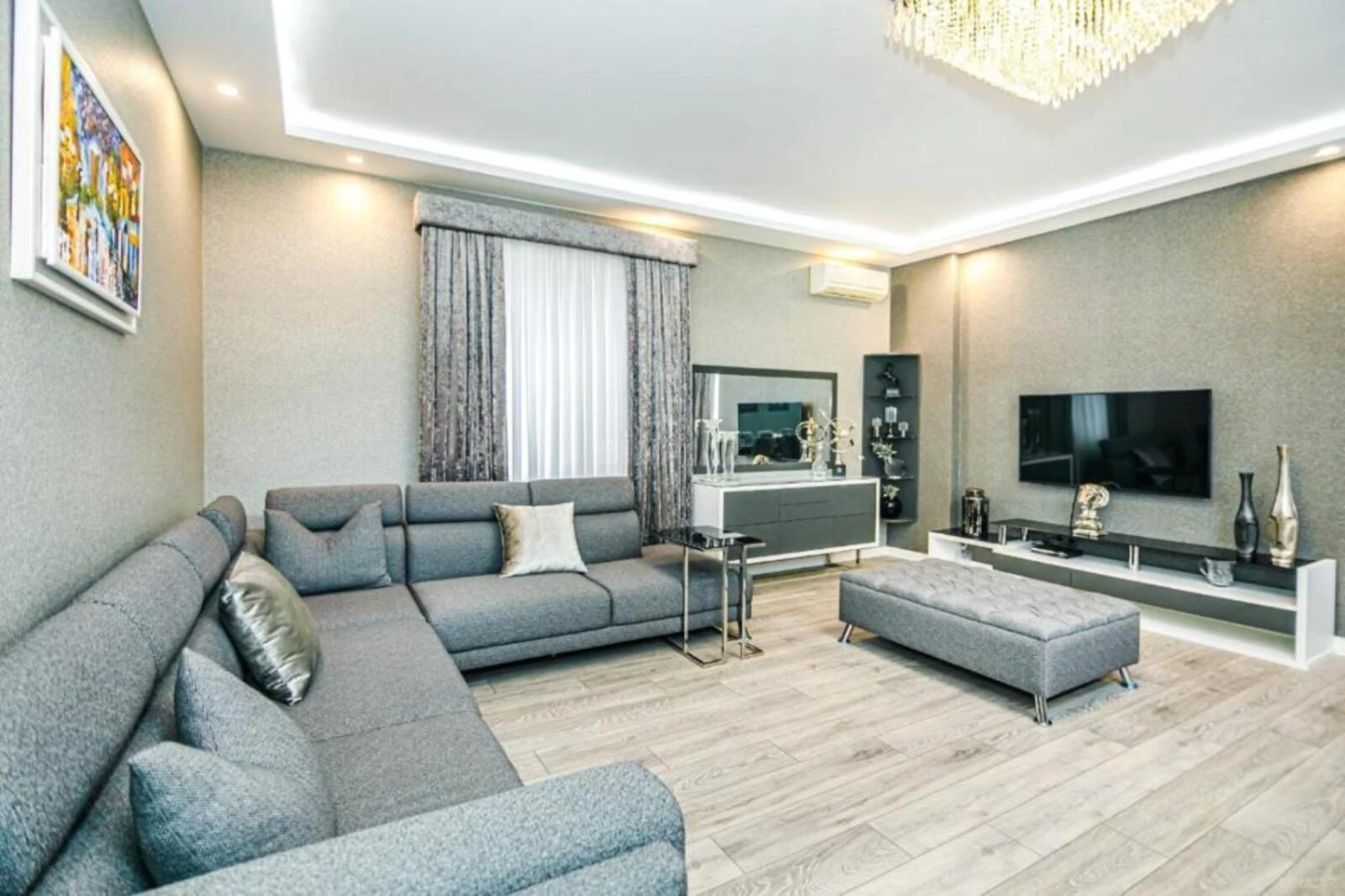 Kirayə verilir 3 otaqlı mənzil 128 m²