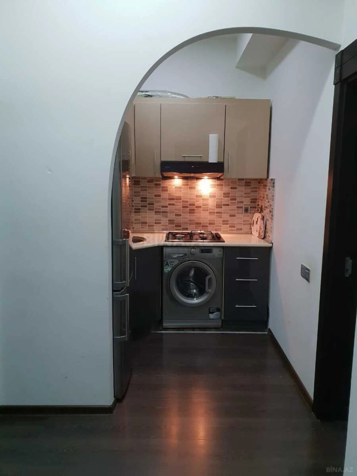 Satılır 2 otaqlı mənzil 70 m²