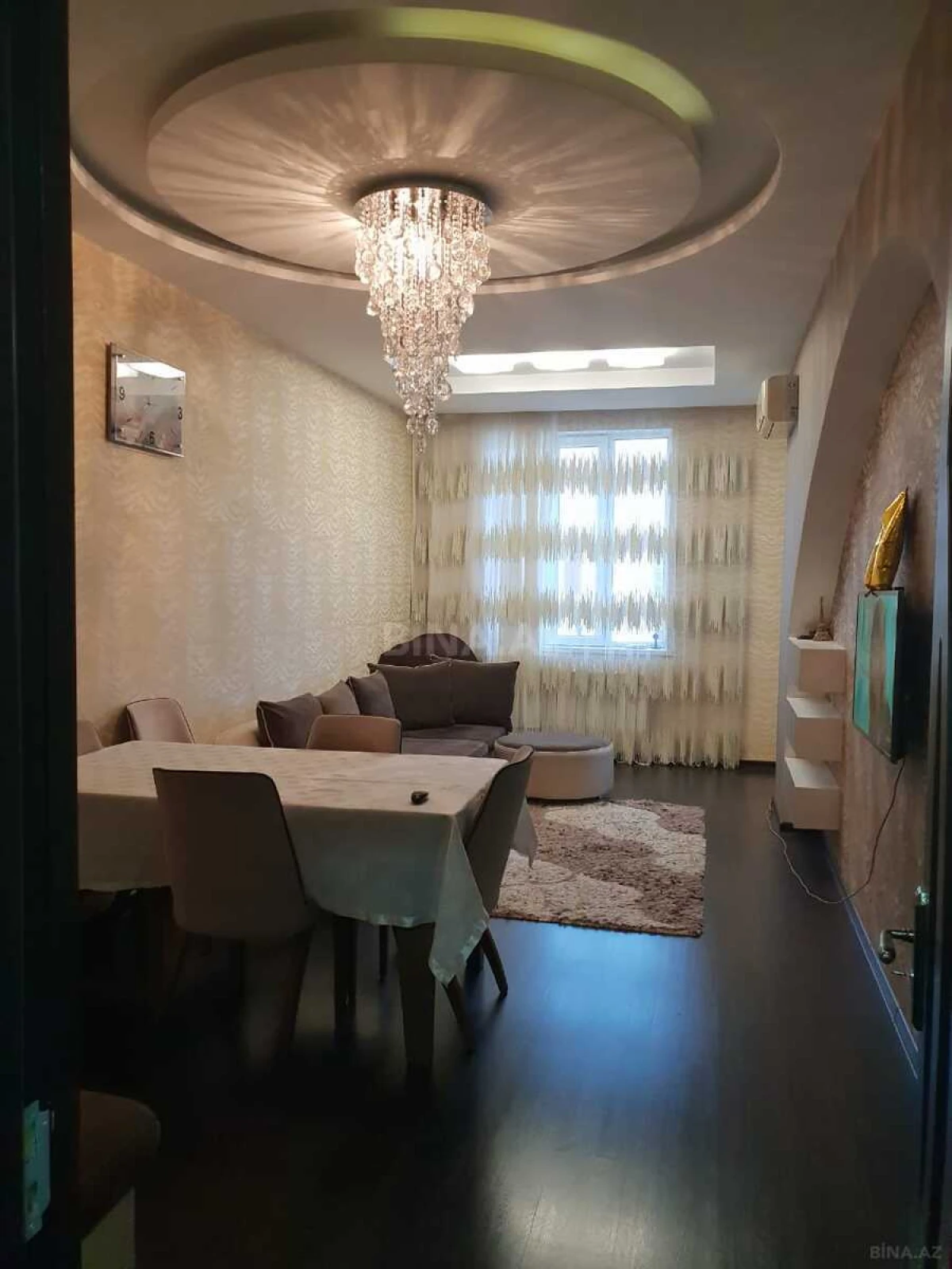 Satılır 2 otaqlı mənzil 70 m²