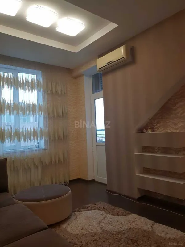 Satılır 2 otaqlı mənzil 70 m²