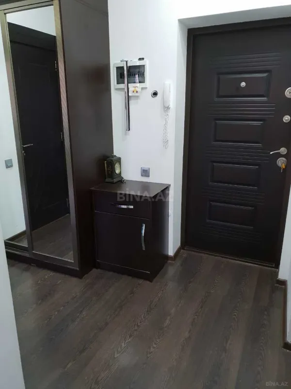 Satılır 2 otaqlı mənzil 70 m²
