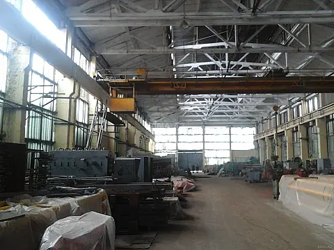 Kirayə verilir obyekt 2800 m²