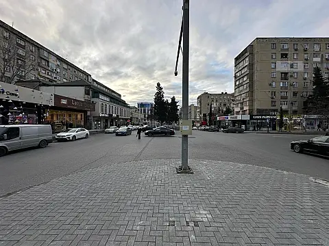 Satılır 3 otaqlı mənzil 80 m²