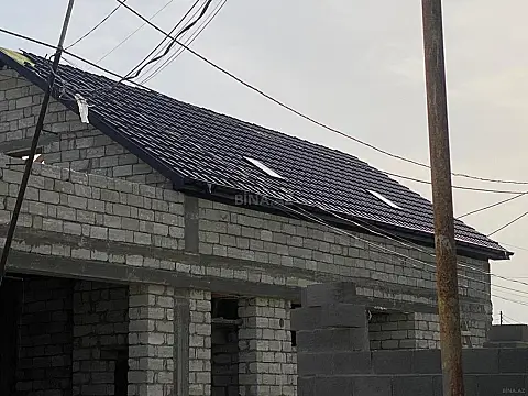 Satılır 6 otaqlı həyət evi 320 m²