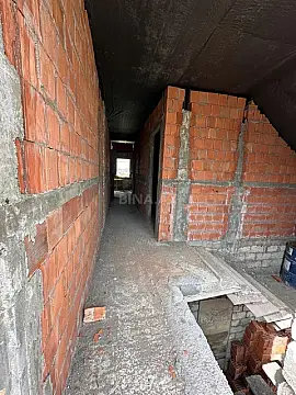 Satılır 6 otaqlı həyət evi 320 m²