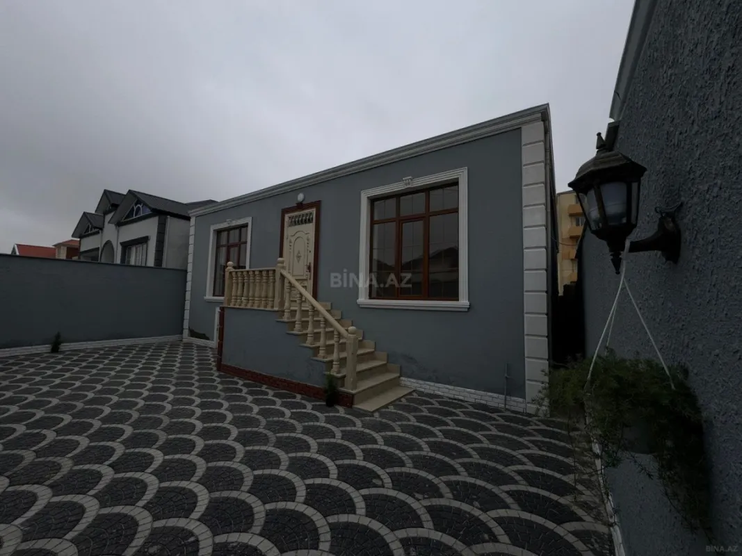 Satılır 4 otaqlı həyət evi 120 m²