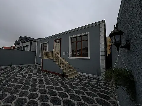 Satılır 4 otaqlı həyət evi 120 m²