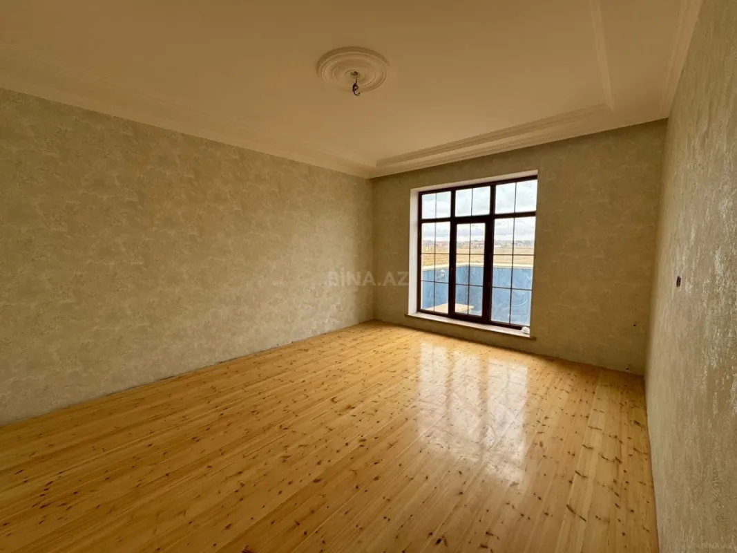 Satılır 4 otaqlı həyət evi 120 m²